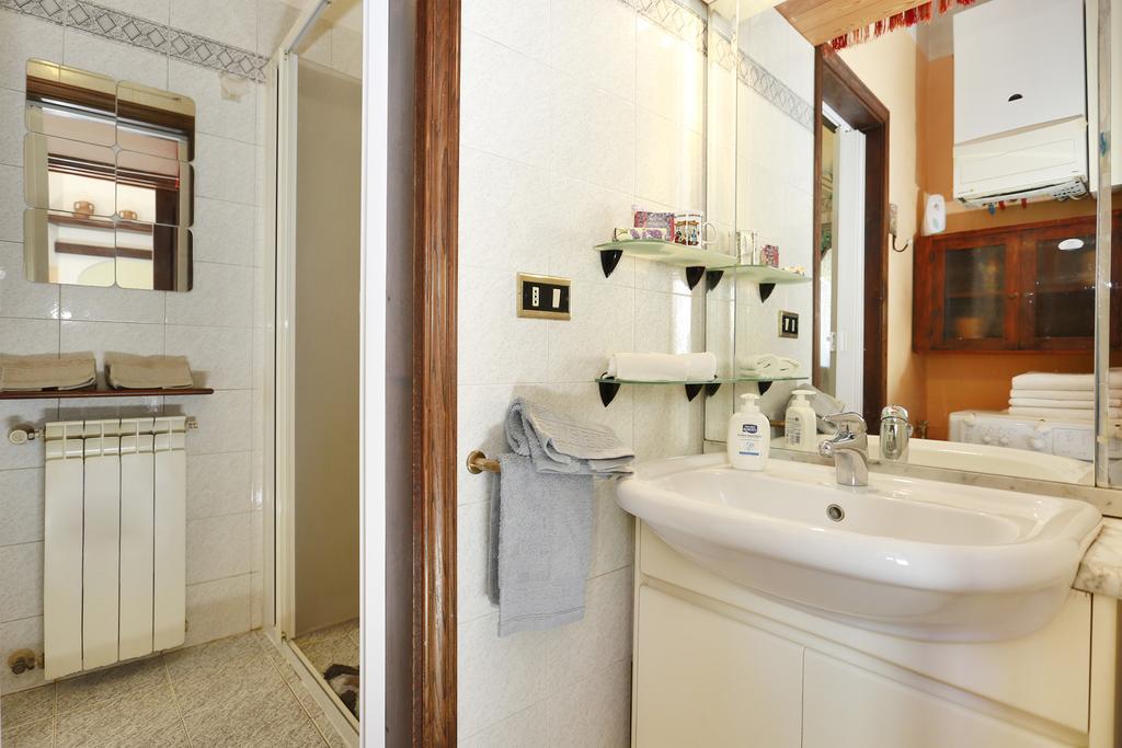 Oltrarno Home Silvia Firenze Bagian luar foto